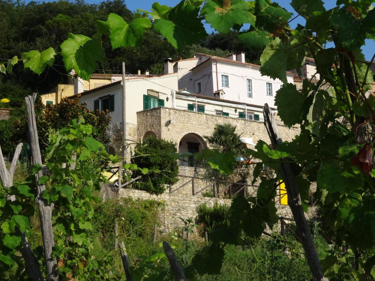 B&B Rubando Le Nuvole Orco Feglino Exteriér fotografie